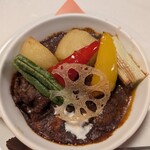 せんざん - 牛タン赤ワイン煮