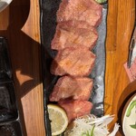 炭火焼肉ぐら 仙台朝市駅前店 - 