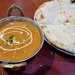 ビニタダイニング - チーズナンセット　マトンカレー