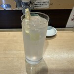 まわる寿司　博多魚がし 博多1番街店 - 酎ハイレモン¥530外