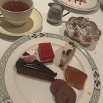 ロウリーズ・ザ・プライムリブ 恵比寿ガーデンプレイス店 - 