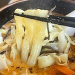 中華料理 香香 - 刀削麺