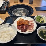 牛角 - 料理写真:牛角焼肉定食　1848円❗️