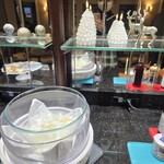 BONVOY ELITE MEMBER LOUNGE - 