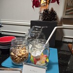 BONVOY ELITE MEMBER LOUNGE - 