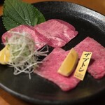 松阪牛炭火焼肉 東海亭 - 