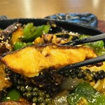 ベトナム料理ホァングン - チョウザメのお肉