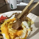焼きそばcafe　緒和里家　 - 【2025.12.11(木)】焼きそばに入っている豚肉