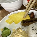 焼きそばcafe　緒和里家　 - 【2025.12.11(木)】ランチセットの漬物