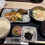 板前バル LIVE FISH MARKET - 