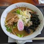 ドライブインこまち - 野菜ラーメン味噌