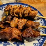 いせや総本店 - シロ、カシラ、タン