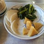 わたなべ - 稲核菜の漬物も美味しい