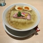 鯛塩そば 灯花 - 味玉鯛塩らぁめん1100円
大盛り120円