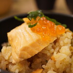 salmon atelier Hus - 