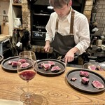 アラルデ - シェフ自ら切り分け