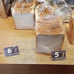 パン香房 ジャックと豆の木 - 食パン