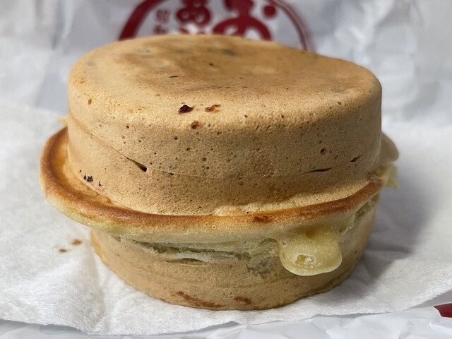 あじまん ヤマザワ鶴岡茅原店 - 鶴岡（たい焼き・大判焼き）の写真