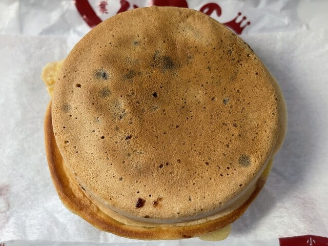 あじまん ヤマザワ鶴岡茅原店 - 鶴岡（たい焼き・大判焼き）の写真