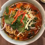 タイの食卓 クルン・サイアム - メインのカオソイ 