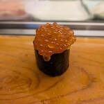 寿司処 松の - イクラ軍艦巻