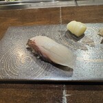 おまかせ寿司 すしのすけ - 甘鯛