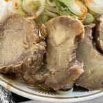 ラーメン もっけだの - 『特製青唐味噌ラーメン』の豚