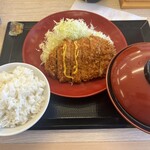 かつや - ロースカツ定食&とん汁（大）