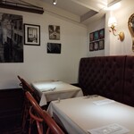 ブラッスリー エディブル - 内観。お店の2階いは落ち着く♪