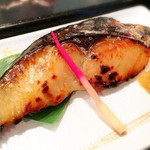 魚久 イートイン あじみせ - 鰆