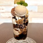 ファヴォリ - マロンパフェ