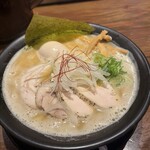 RAMEN 風見鶏 本店 - 