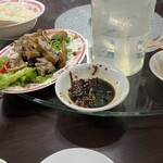 知秋緑境屋 - 骨付き鶏煮？