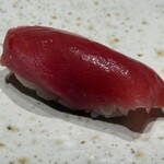 日本料理 「風花」 - 鮪の赤身。旨みが濃く後味が良い。