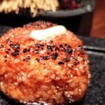 中野炉端 炭華 - 焼きおにぎり～焦がし醤油バター～