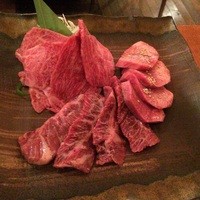 よろにく - 塩焼　上タン、上ハラミ、ミスジ
