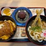 資さんうどん - しあわせセット