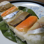 柿の葉ずし ヤマト - 料理写真:味七色