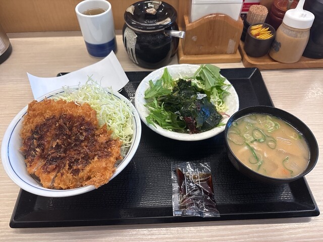 かつや 大阪本町通店 - 堺筋本町/とんかつ | 食べログ