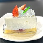 パスティチュリア・デリチュース 大阪店 - ブランフロマージュ（季節限定2025年冬ケーキ）600円税込み