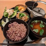 24/7 cafe apartment 梅田 - えらべるおかずの至福のごはん