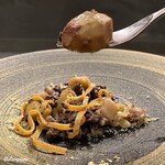 カーサ・デル・チーボ - 立派な大きさの縄文栗