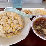 すずや食堂 - なんだろう　　うますぎる　　小鉢サービス　素晴らしい