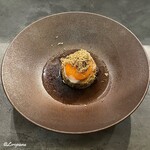 カーサ・デル・チーボ - 香茸のブロードを注いで