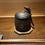 京橋 鮨 好日 - 梅肉とアボカドの茶碗蒸し