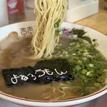 とんこつラーメン よねろうもん - 