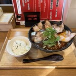 麻婆食堂 中華川 - 