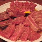 京の焼肉処 弘 - 上ロース・上カルビ・柔らかカルビ・豚トロカルビ