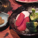 京の焼肉処 弘 - 温野菜サラダ・葱味噌だれ