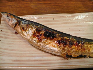 Izakaya Yocchan - 秋刀魚の塩焼き